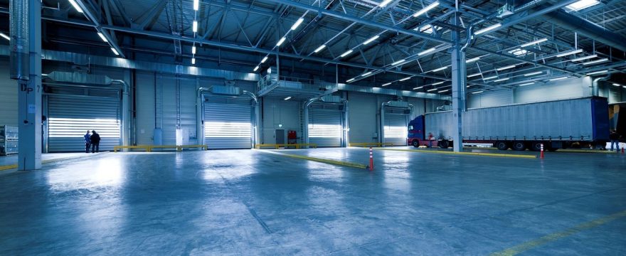 Top Tips for Choosing the Right Commercial Overhead Door