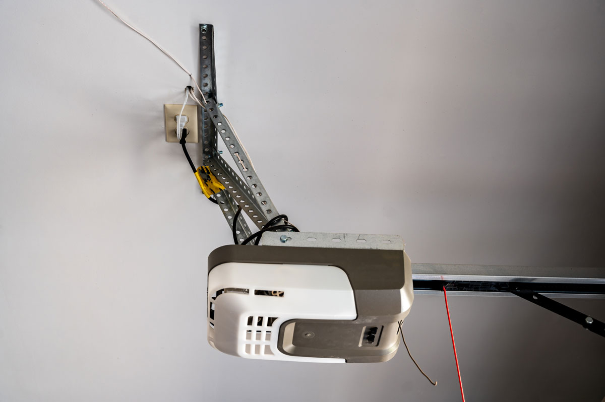 Automatic garage door opener